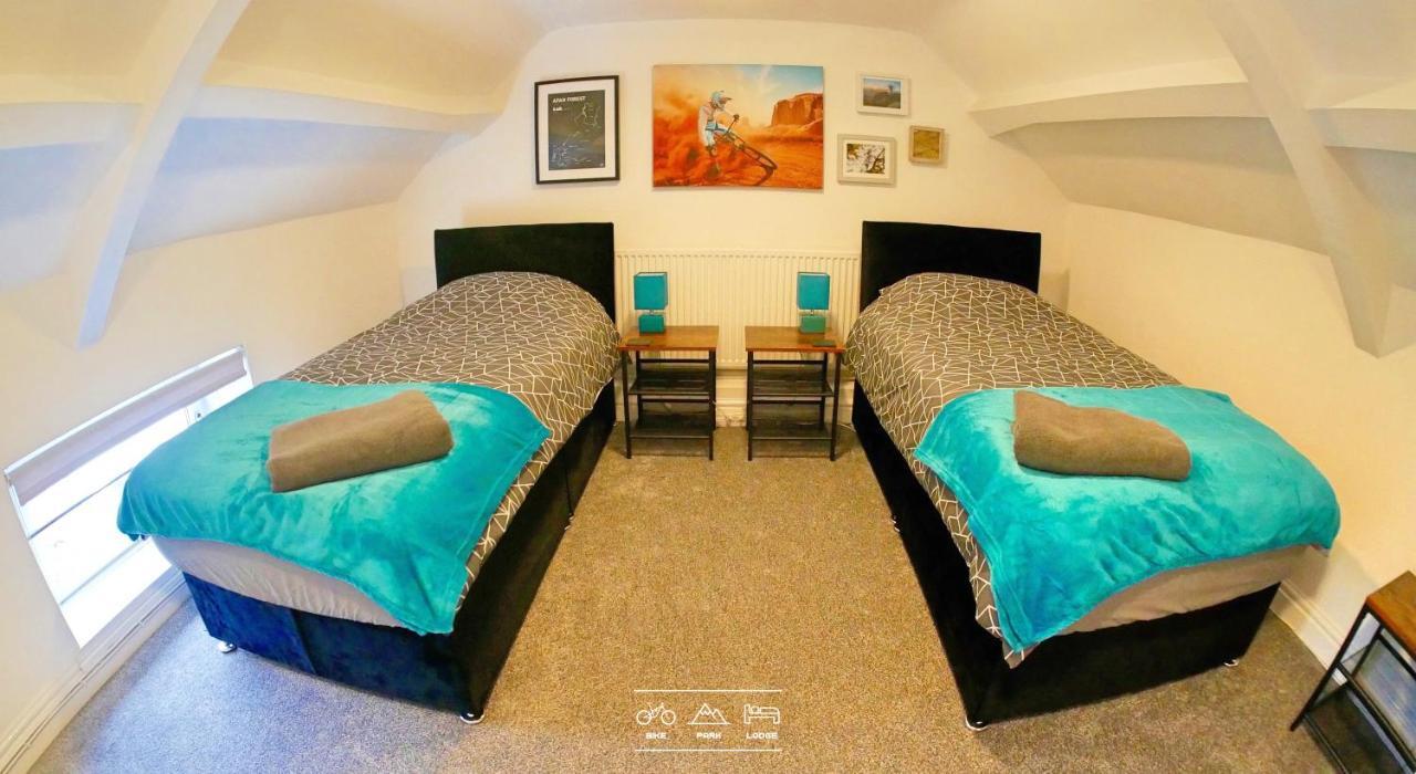 Bike Park Lodge Merthyr Tydfil Bagian luar foto
