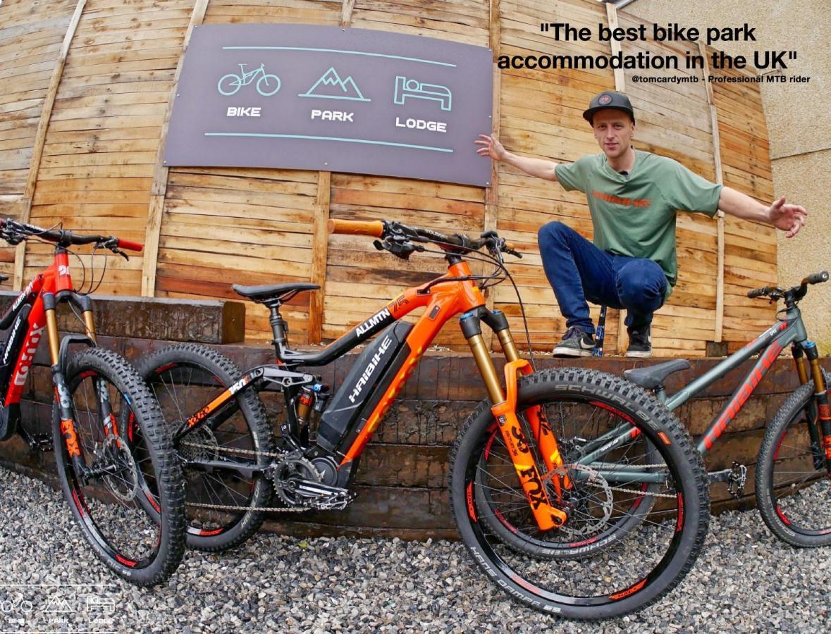 Bike Park Lodge Merthyr Tydfil Bagian luar foto